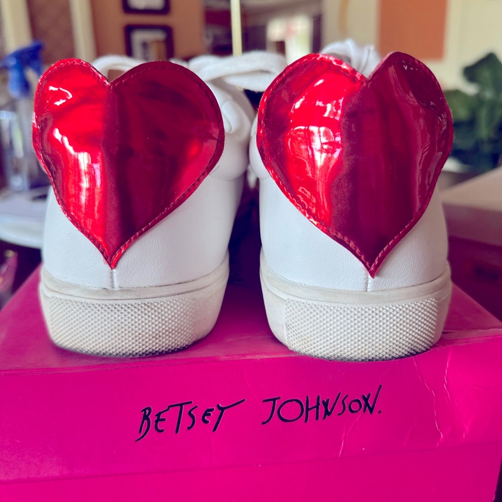 Betsey Johnson White Shoes with Red Heart Accents
